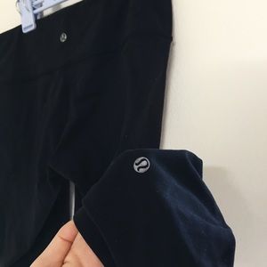 Lululemon Wunder Under cropped leggings
